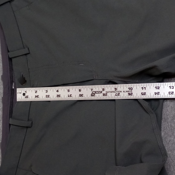 Lululemon Men's 32x12 Gray Dark 12" Performance Golf Shorts - Picture 3 of 8